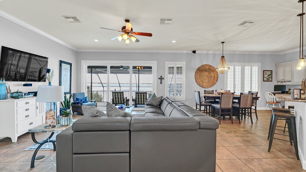 Photo of Livingroom in Auburndale