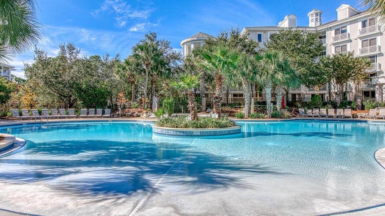 Photo of Outdoor in Baytowne Wharf