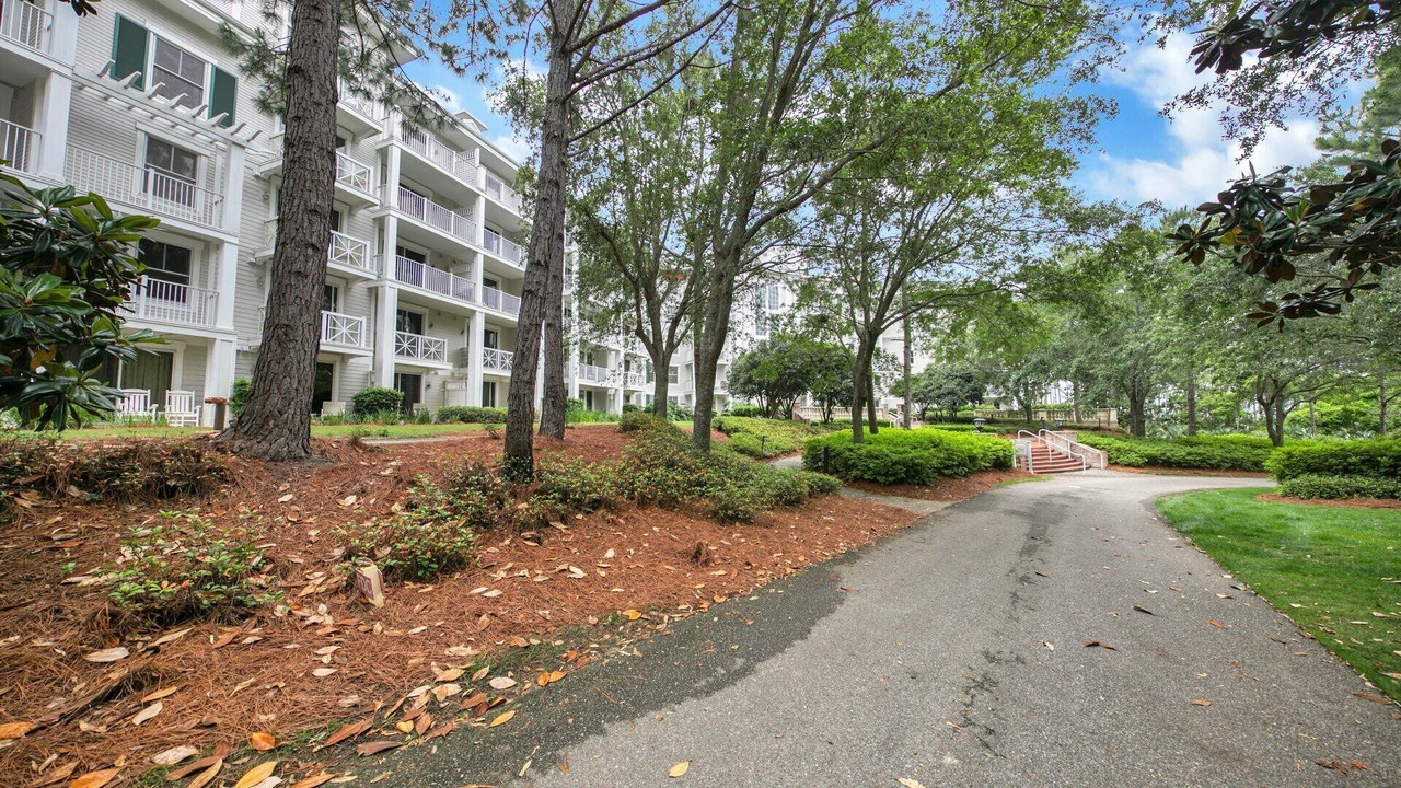 Photo of Outdoor in Baytowne Wharf