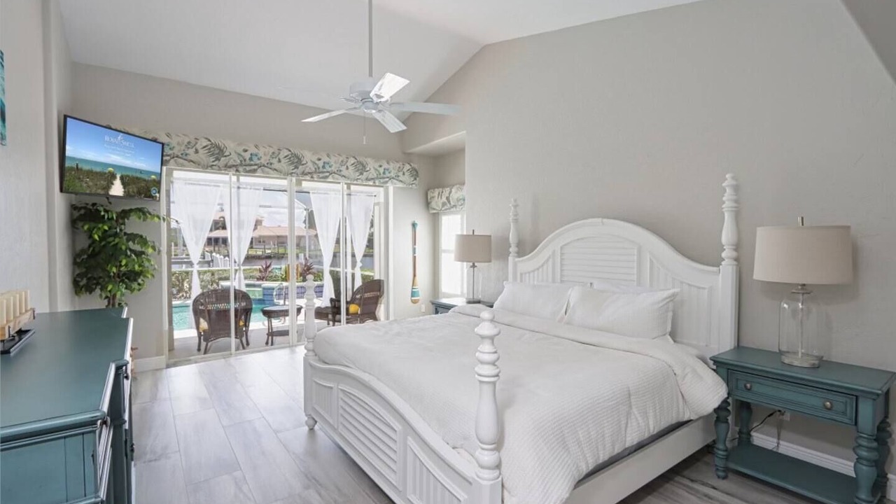 Photo of Bedroom in Fort Myers Shores