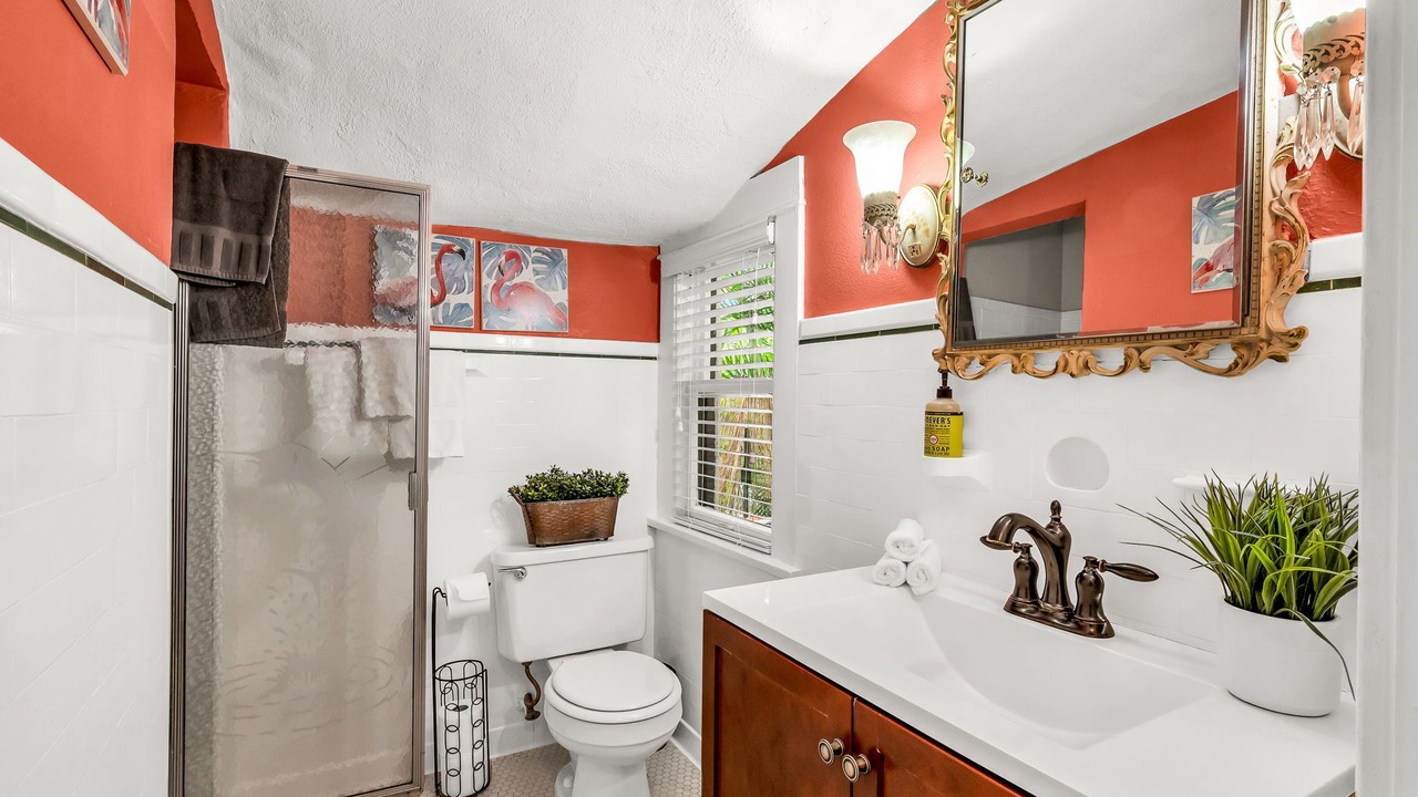 Photo of Bathroom in South Palm Park Neighborhood Association