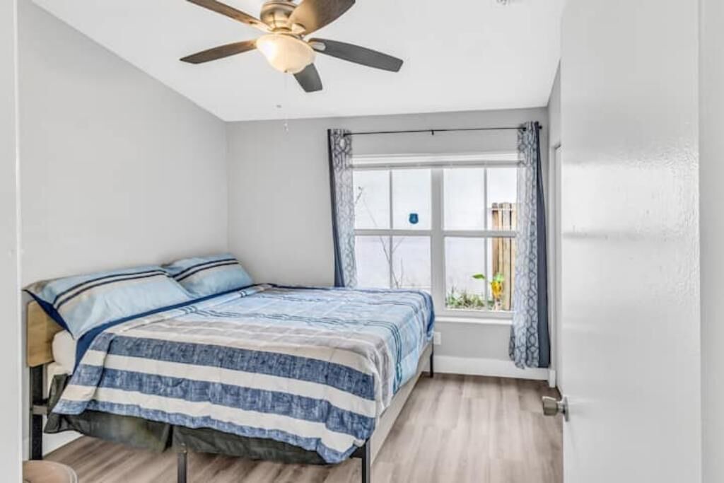 Photo of Bedroom in Survey Creek
