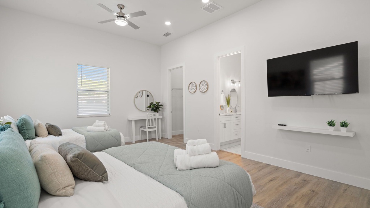 Photo of Bedroom in Carrollwood
