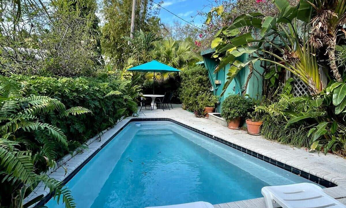 Photo of Outdoor in Hendricks and Venice Isles