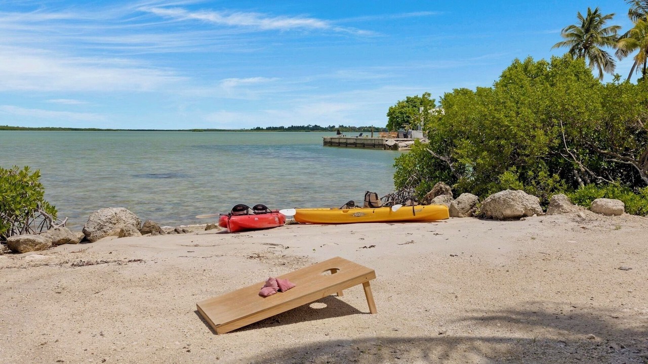 Photo of Others in Big Coppitt Key