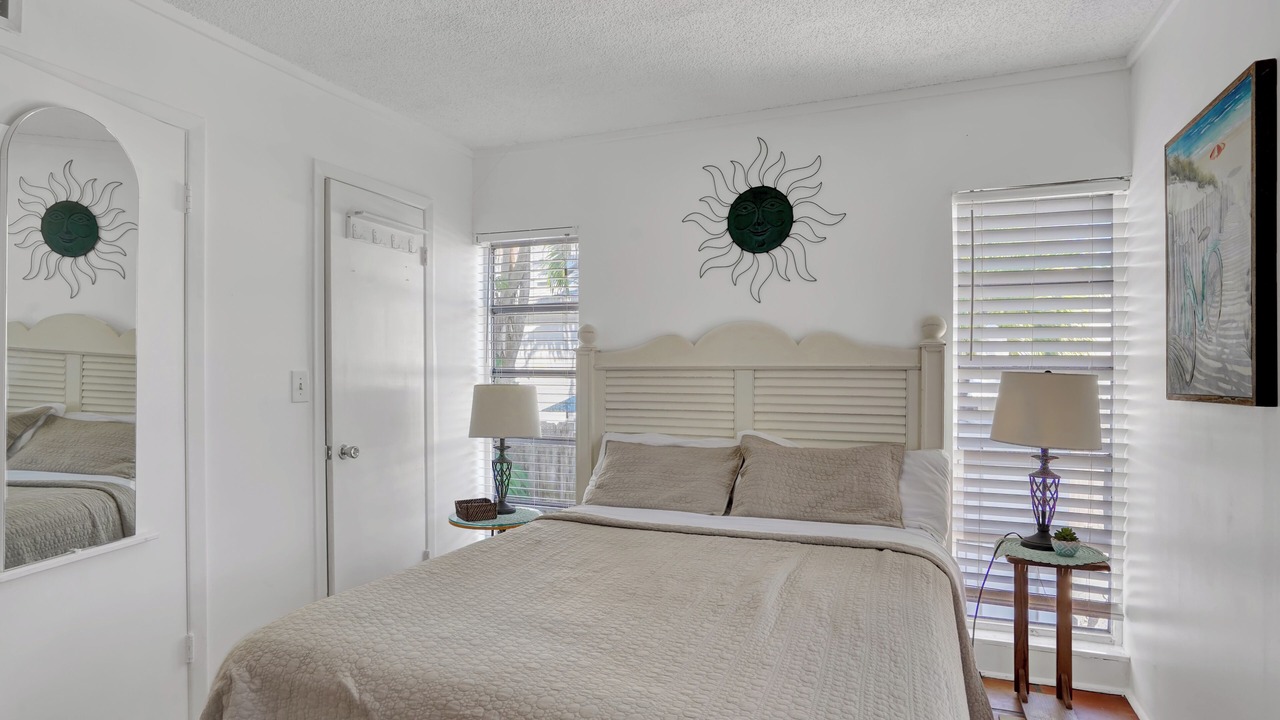 Photo of Bedroom in Pass-a-Grille