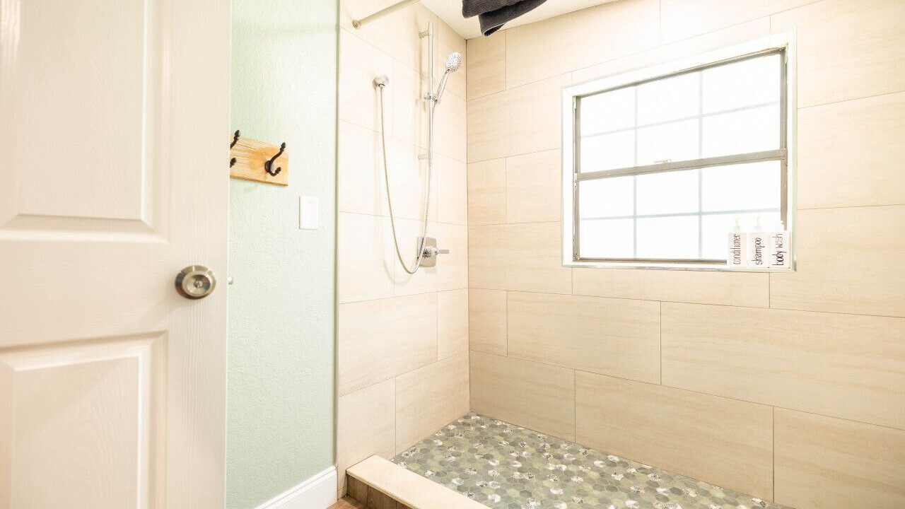 Photo of Bathroom in Oviedo