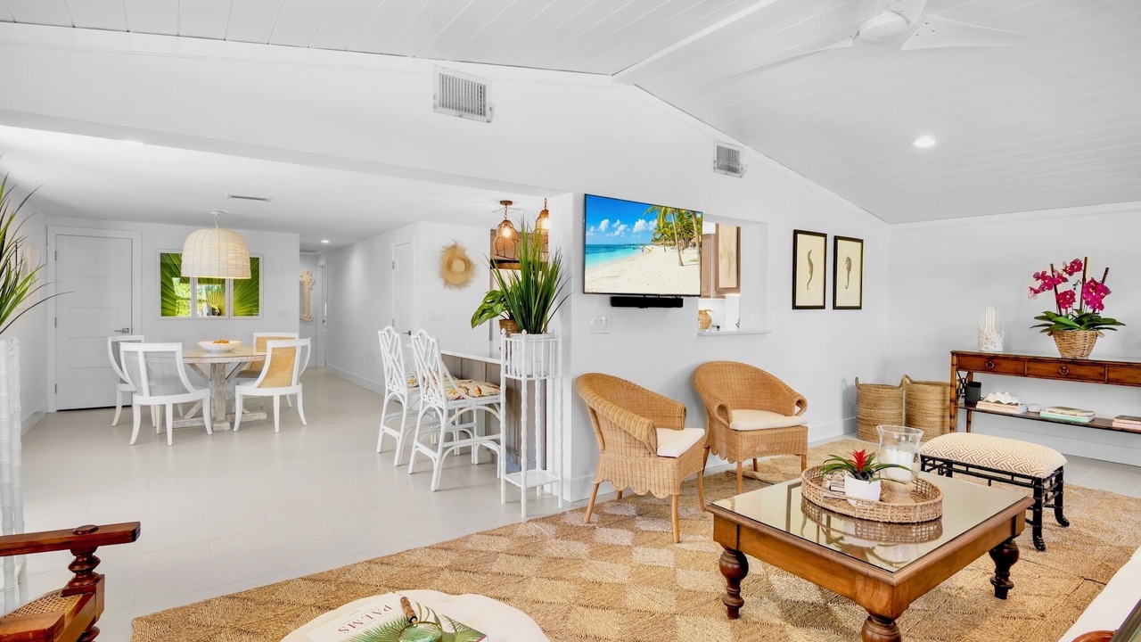 Photo of Livingroom in Longbeach Village