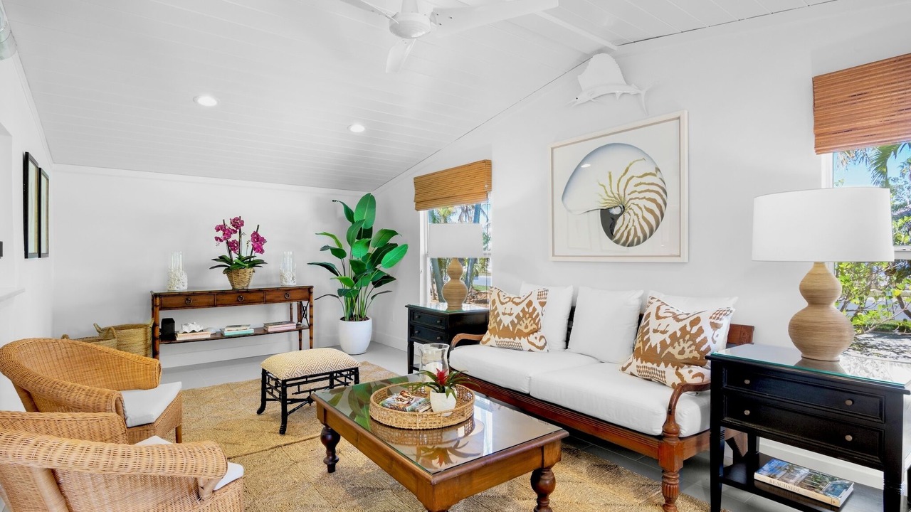 Photo of Livingroom in Longbeach Village