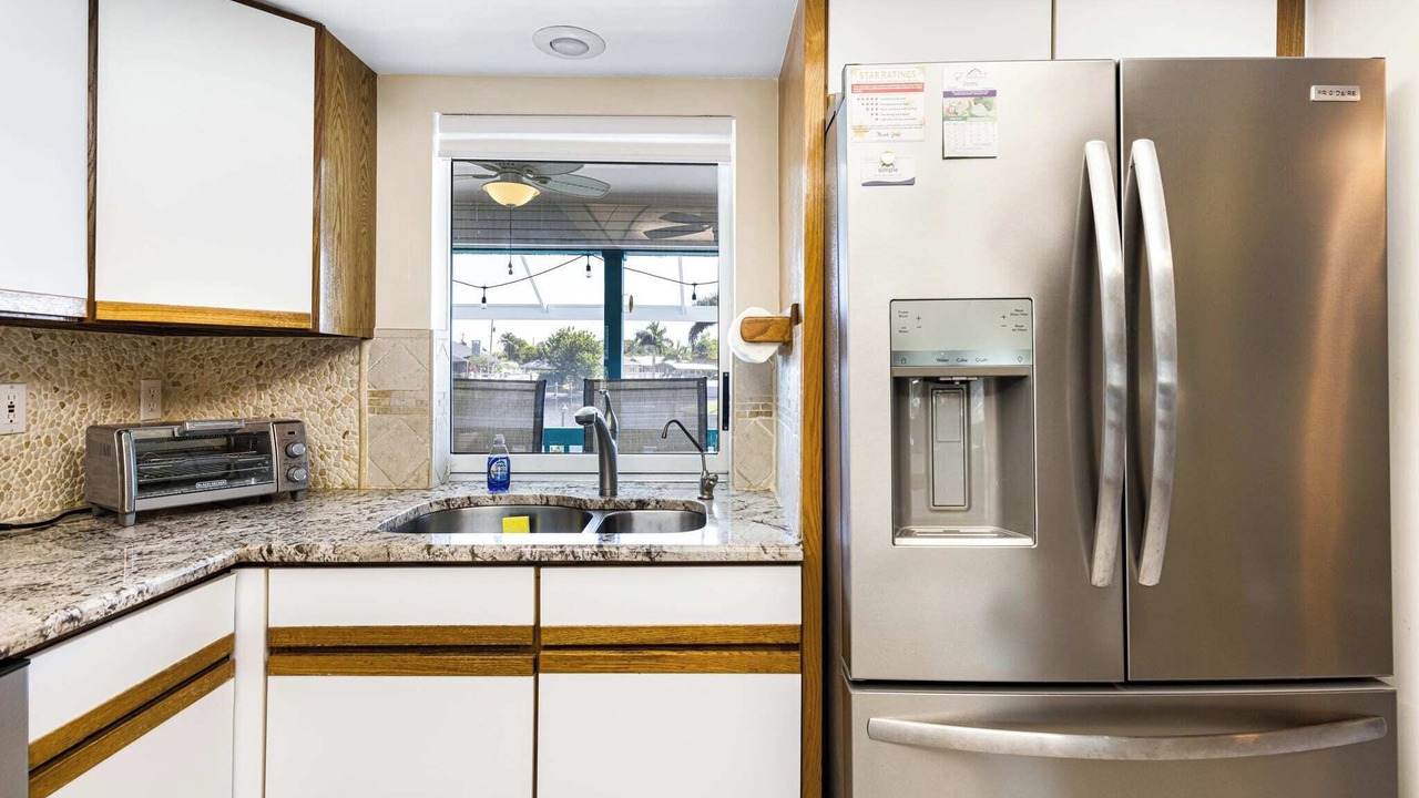 Photo of Kitchen in Lochmoor Waterway Estates