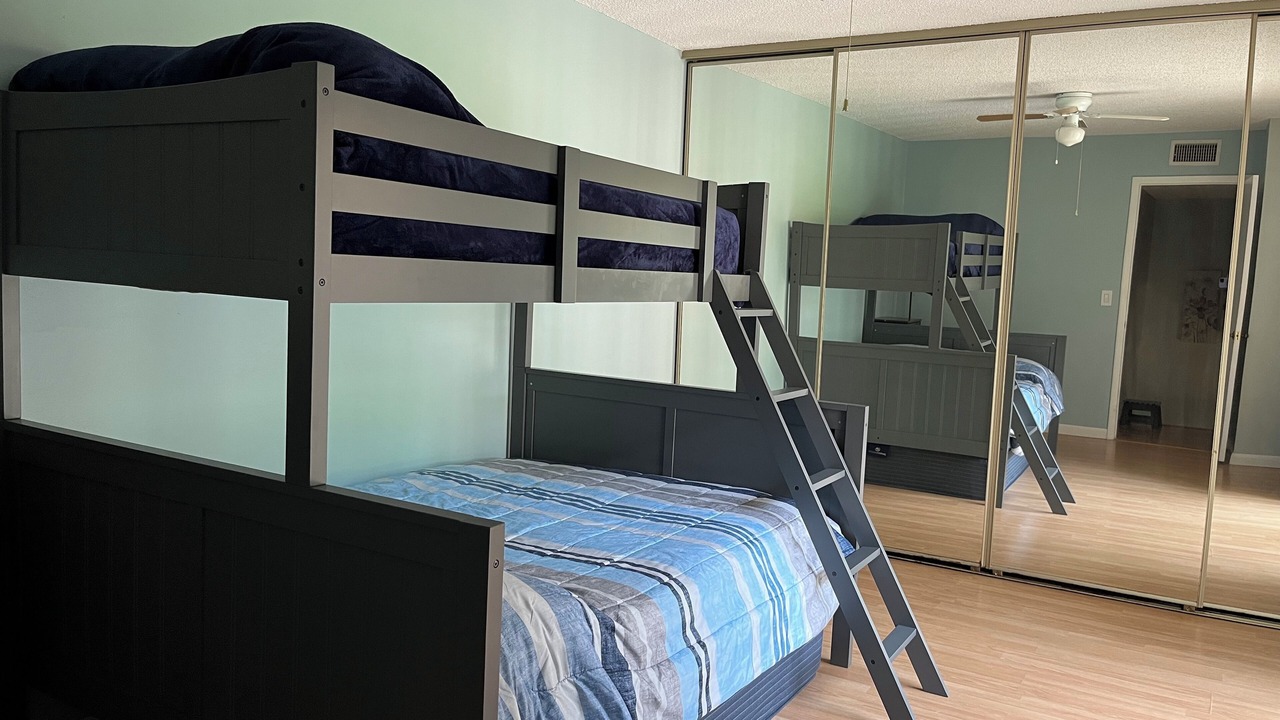Photo of Bedroom in Wedgewood Of Palm Harbor