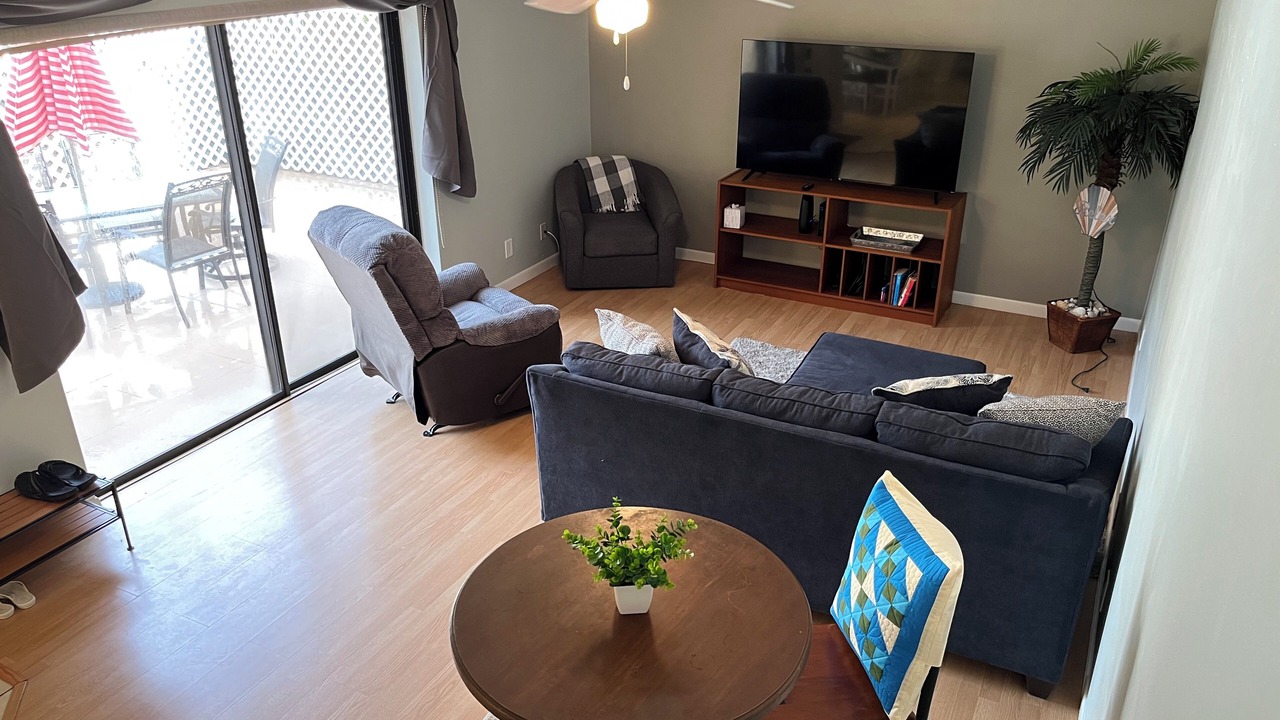 Photo of Livingroom in Wedgewood Of Palm Harbor