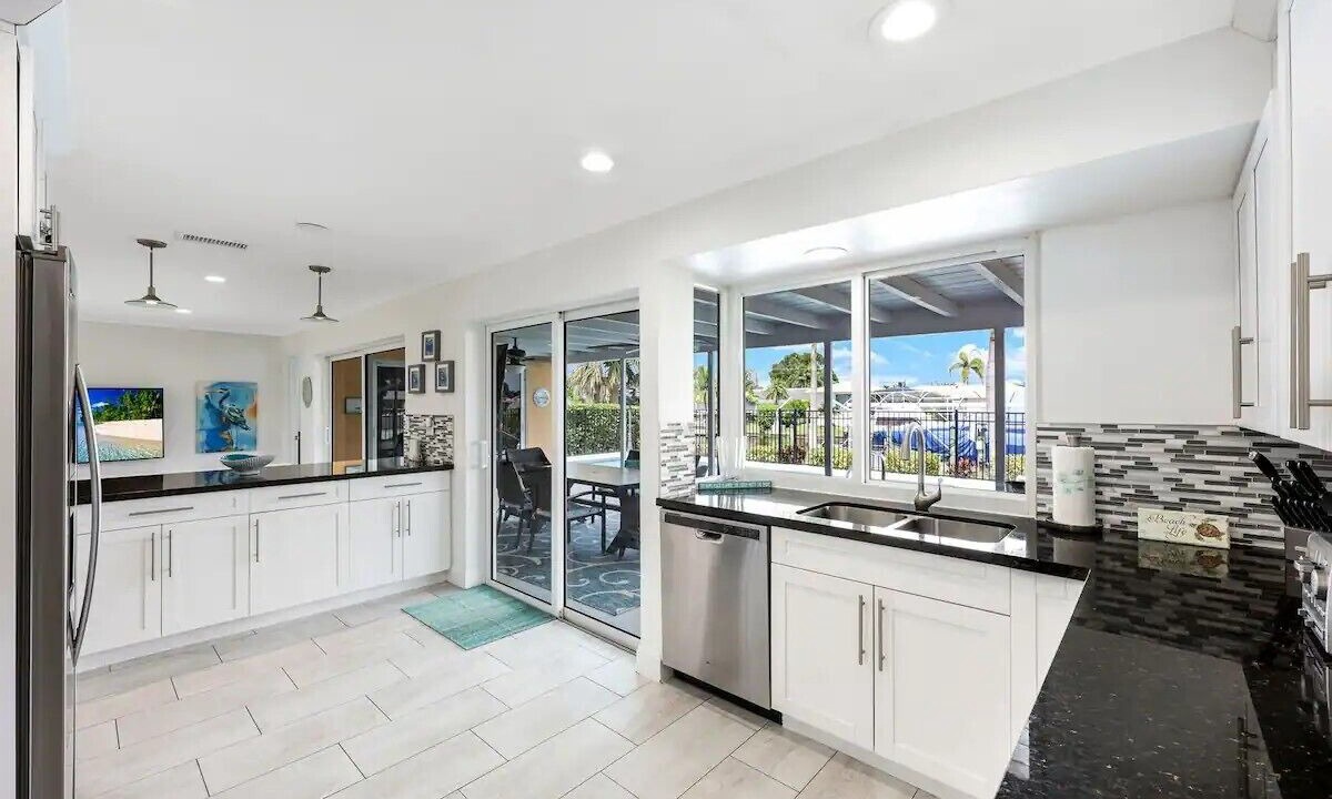 Photo of Kitchen in Eight Lakes