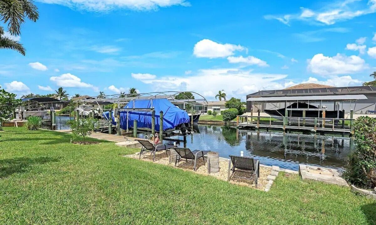 Photo of Outdoor in Eight Lakes