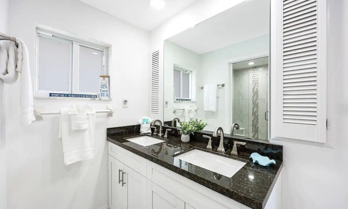 Photo of Bathroom in Eight Lakes