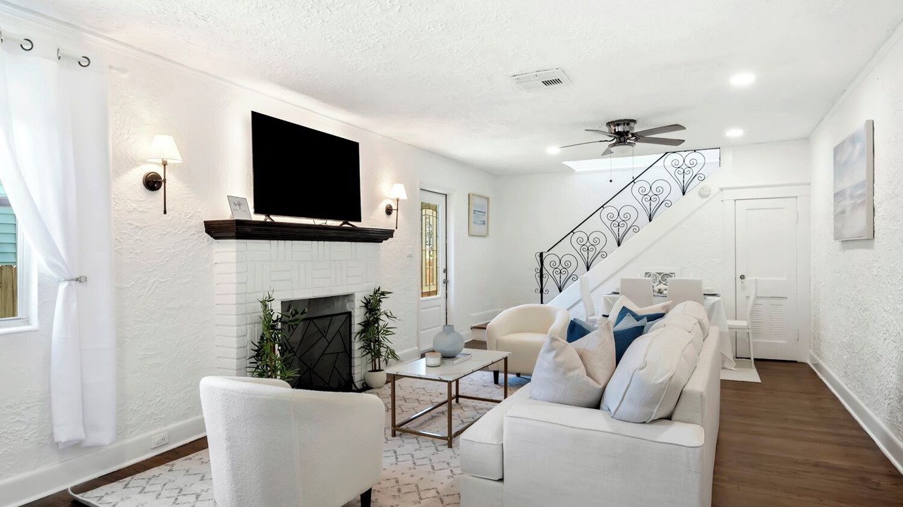 Photo of Bedroom in Flamingo Parks