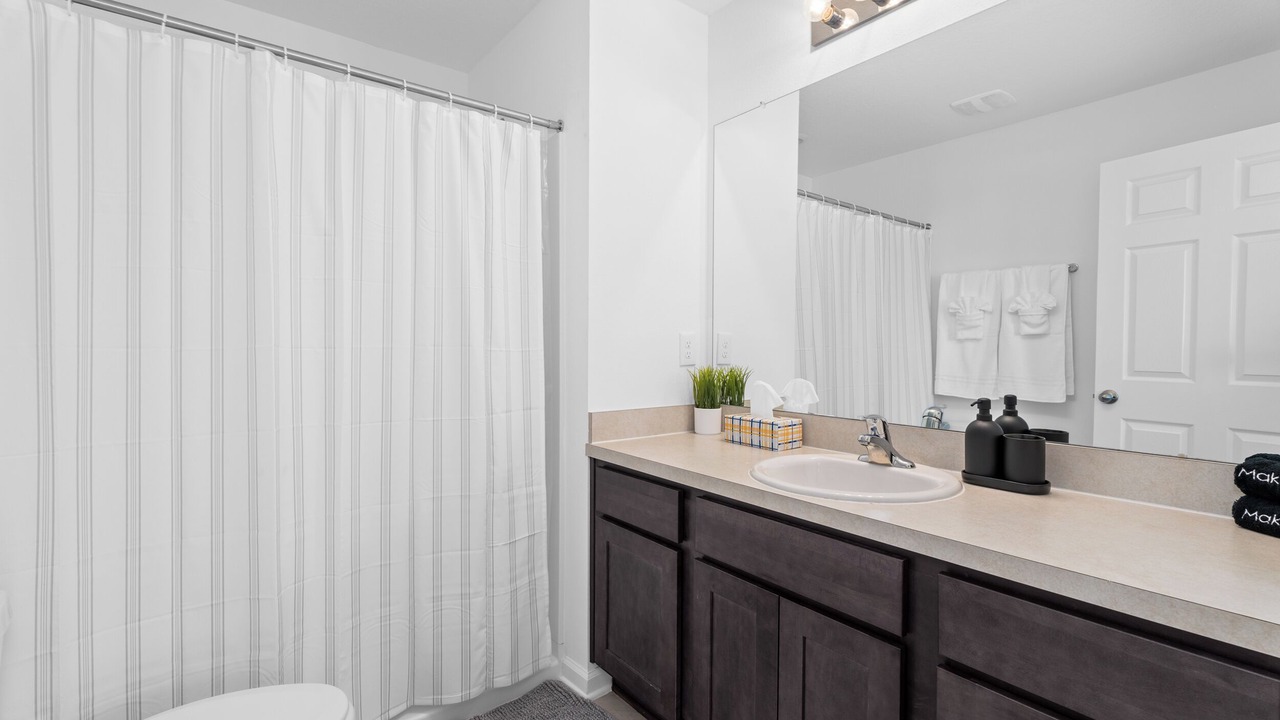 Photo of Bathroom in Baymeadows