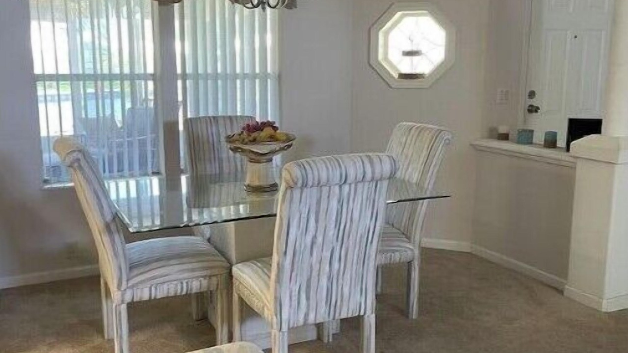 Photo of Livingroom in Moore Haven