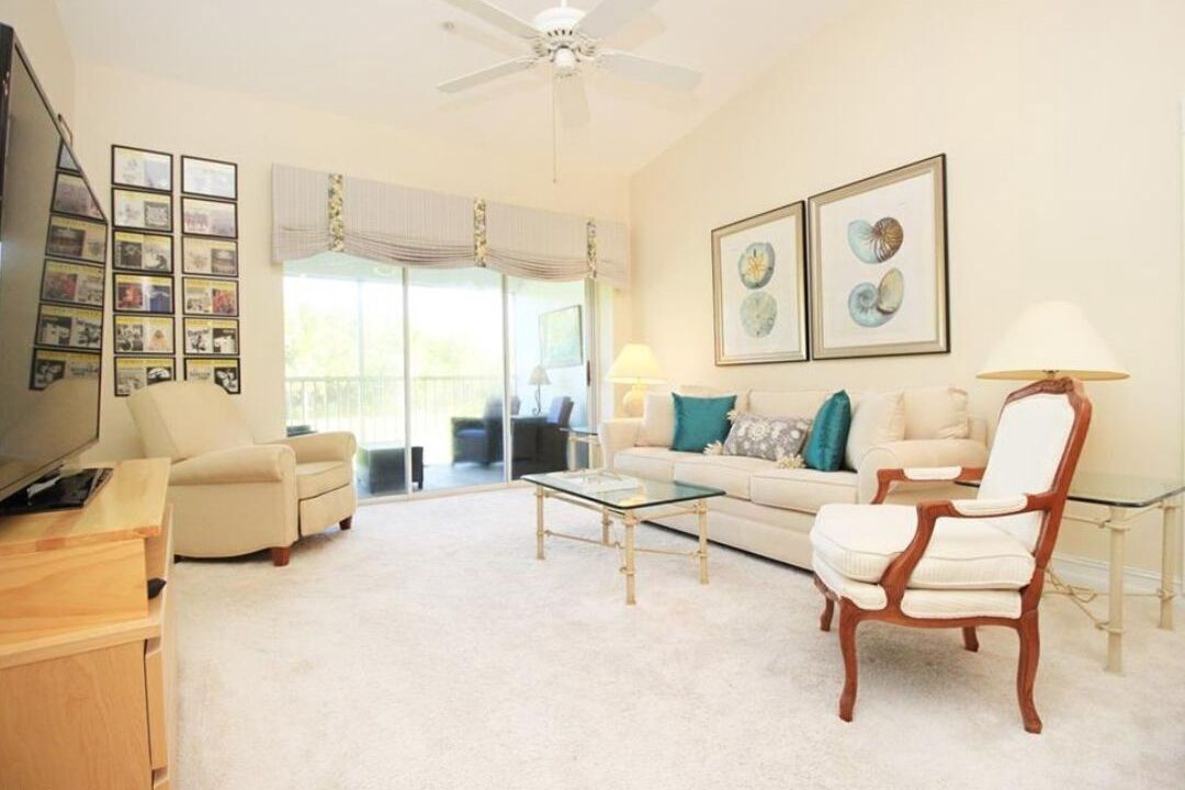Photo of Livingroom in Naples