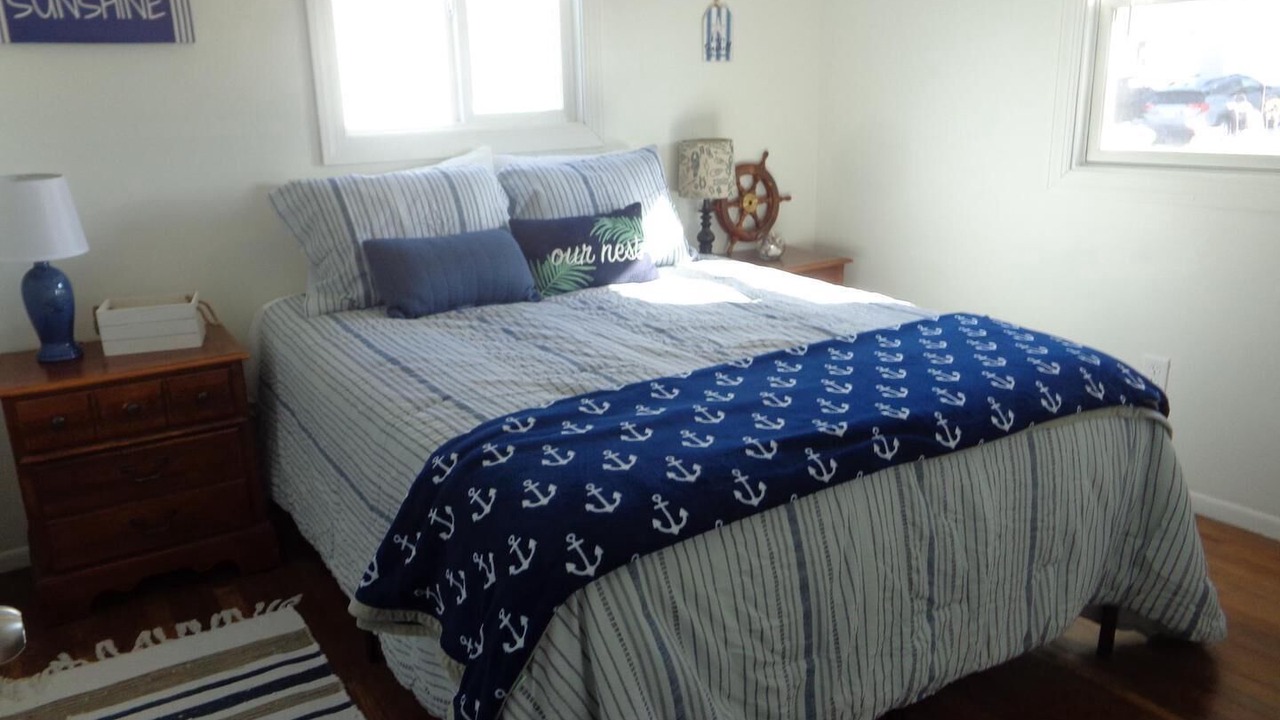 Photo of Bedroom in Mystic Island