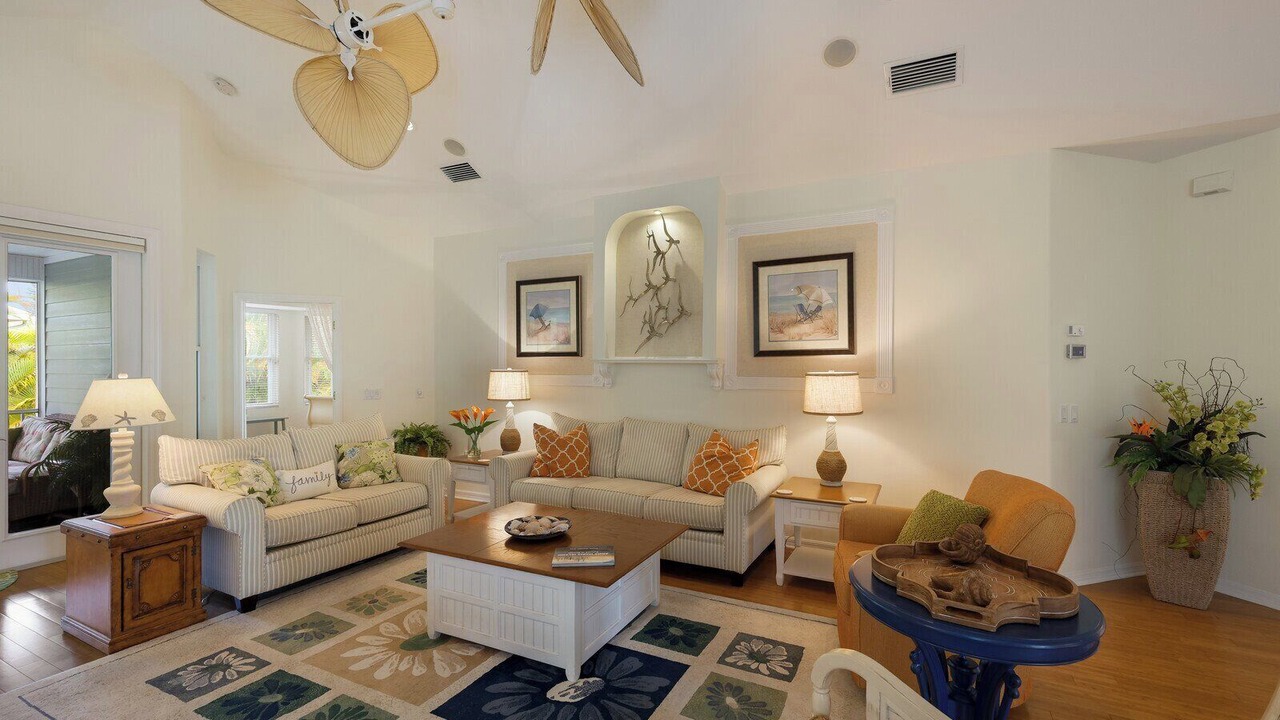 Photo of Livingroom in Anna Maria