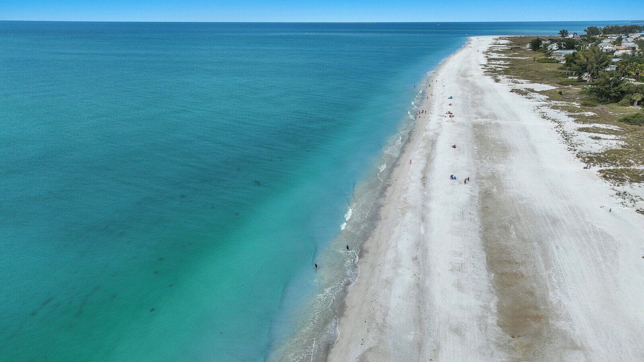 Photo of Others in Anna Maria
