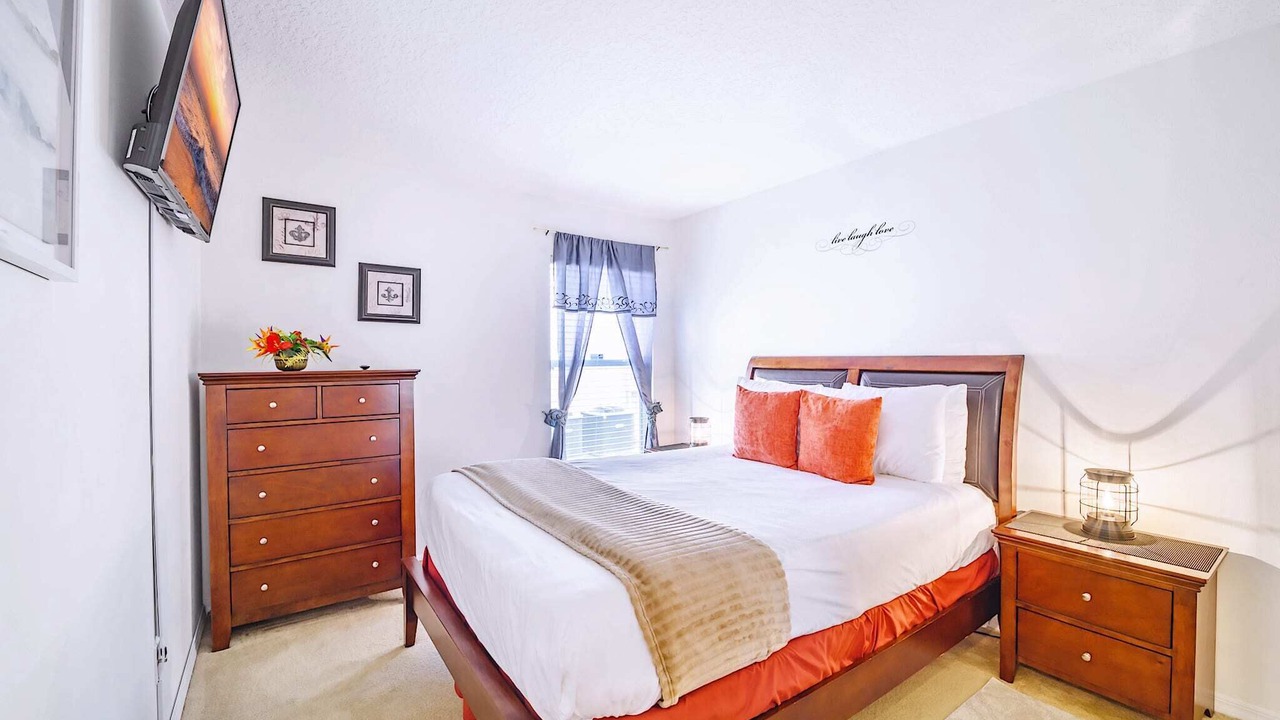 Photo of Bedroom in Solana