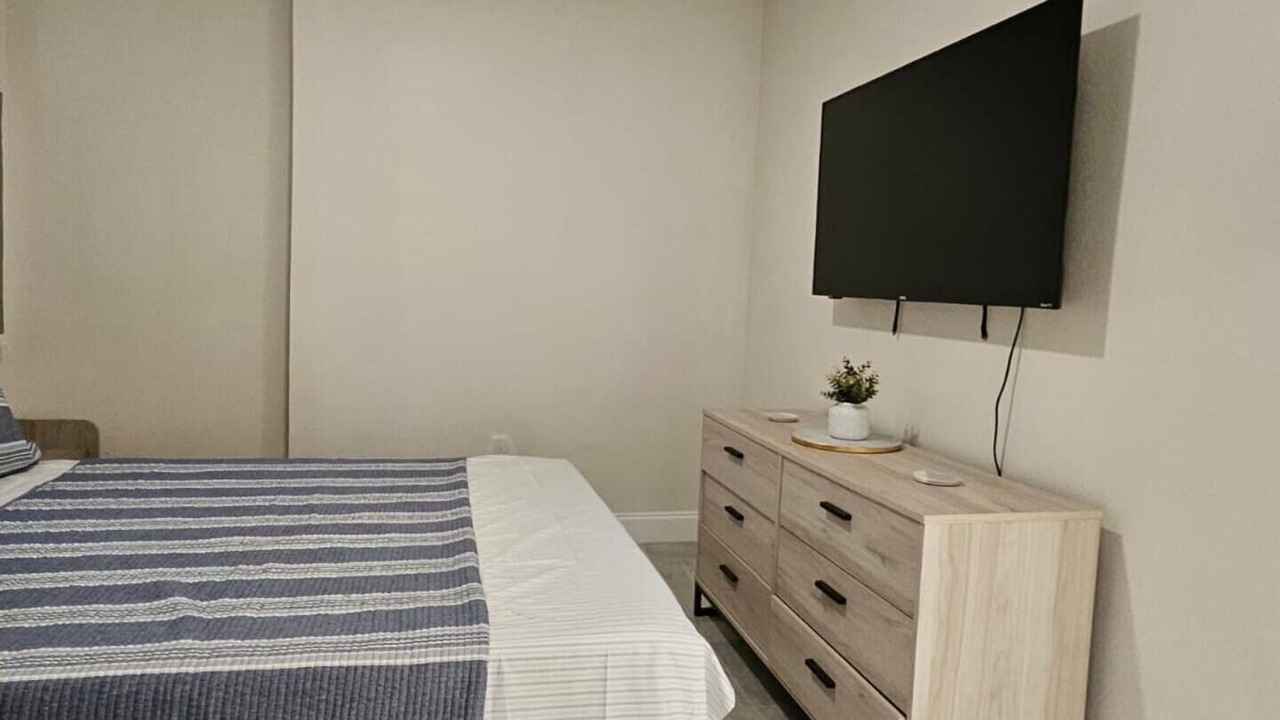 Photo of Bedroom in Valrico
