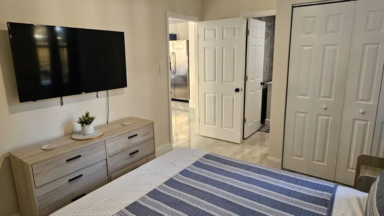 Photo of Bedroom in Valrico