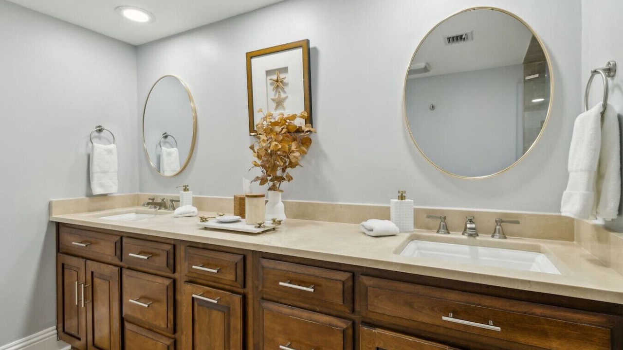 Photo of Bathroom in Fernandina Beach