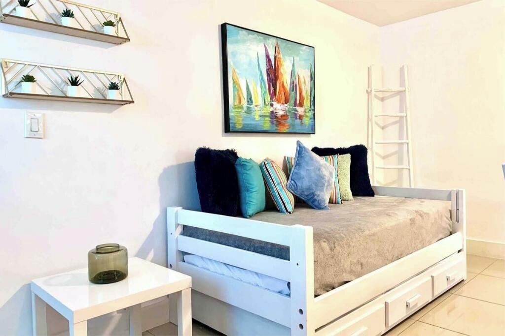 Photo of Bedroom in Coconut Grove