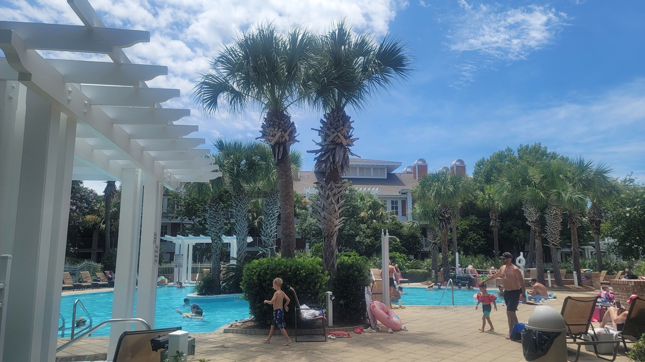 Photo of Outdoor in Baytowne Wharf