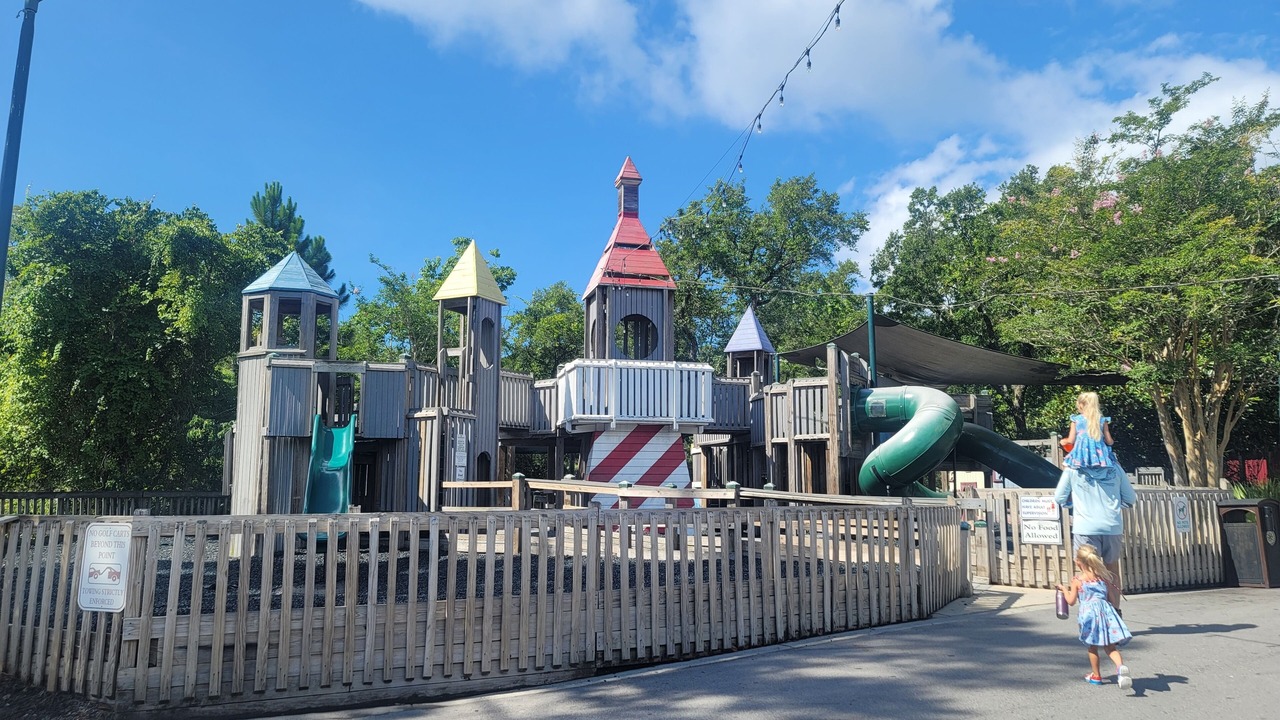 Photo of Others in Baytowne Wharf