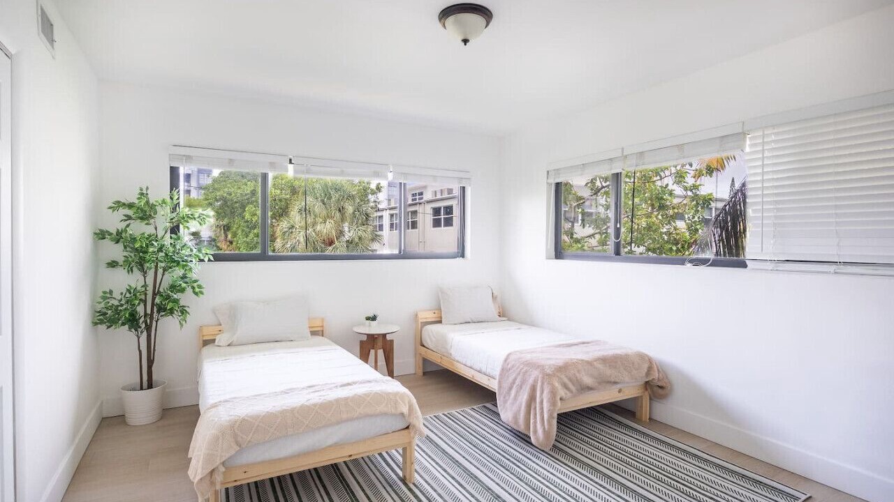Photo of Bedroom in Bay Harbor Islands