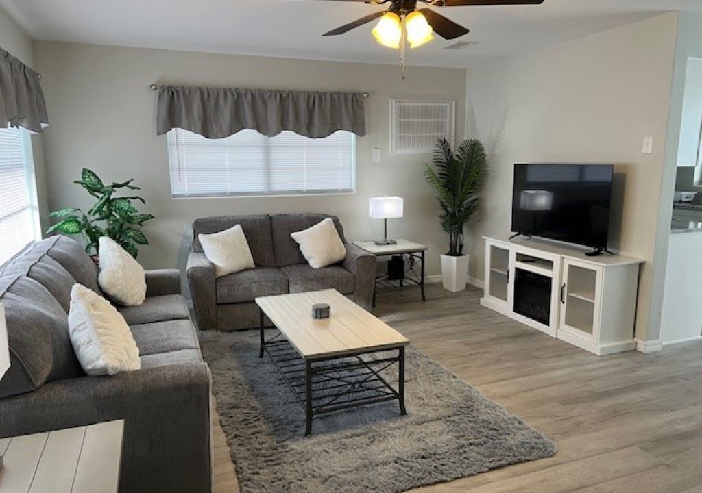 Photo of Livingroom in Pine Ridge