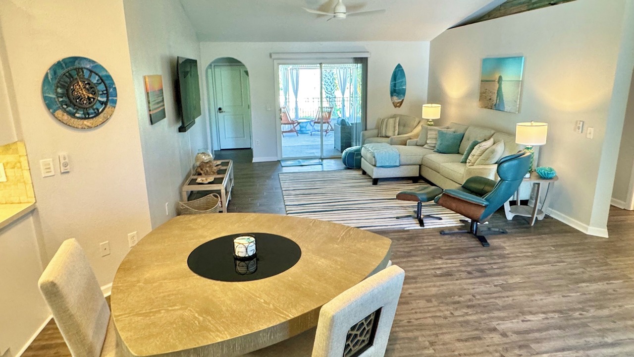 Photo of Livingroom in Marineland Acres