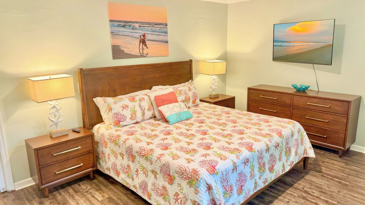 Photo of Bedroom in Marineland Acres