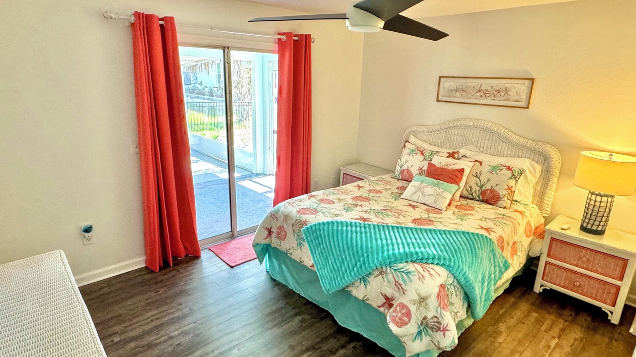 Photo of Bedroom in Marineland Acres