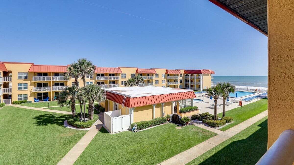 Photo of Outdoor in Point East