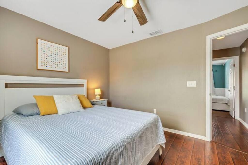 Photo of Bedroom in Nichols