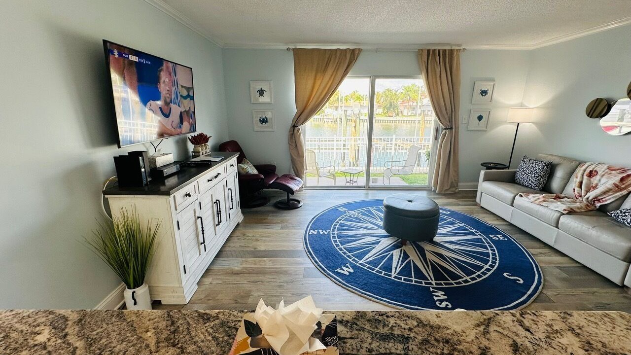 Photo of Livingroom in Belle Vista