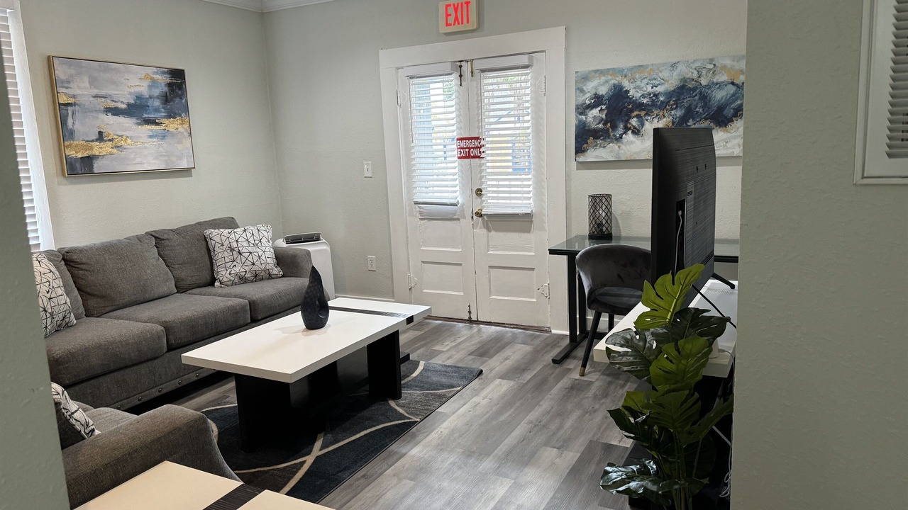 Photo of Livingroom in Lake Eola Heights