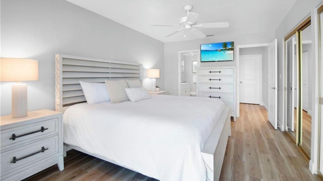 Photo of Bedroom in Isles of Capri