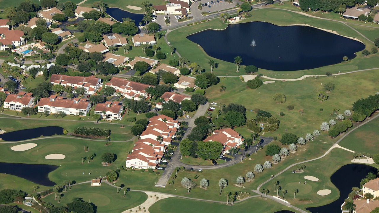 Photo of Others in Villas