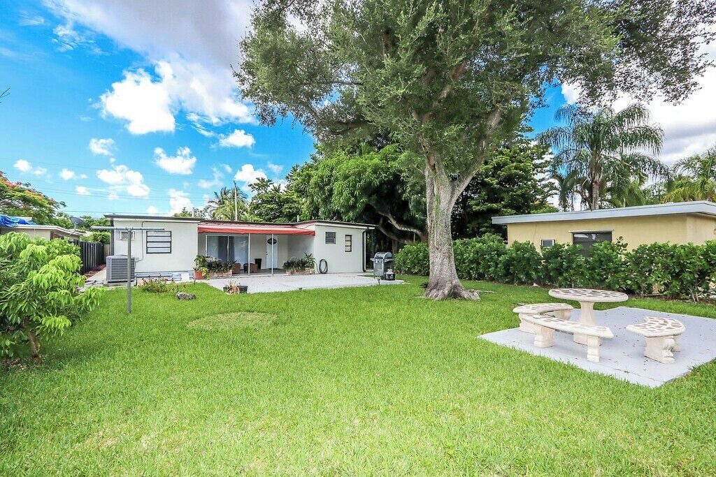 Photo of Outdoor in Coral Terrace