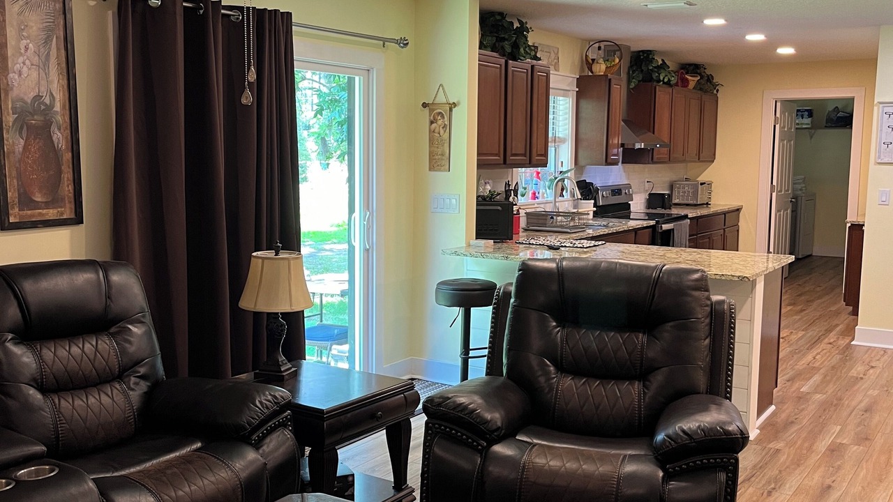 Photo of Livingroom in Fernandina Beach