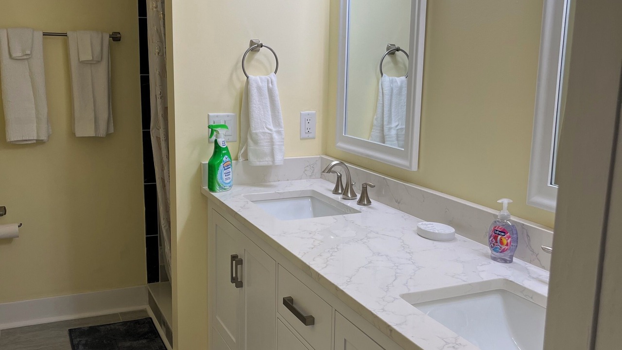 Photo of Bathroom in Fernandina Beach