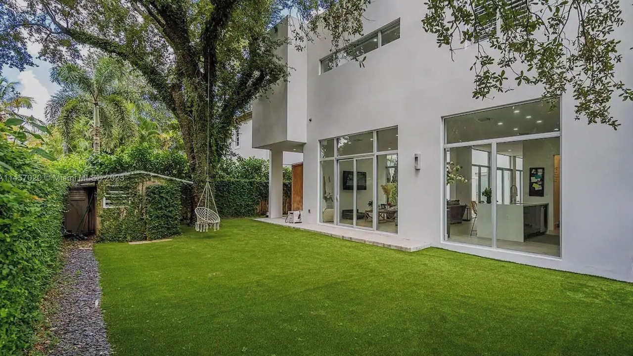 Photo of Outdoor in Coral Terrace