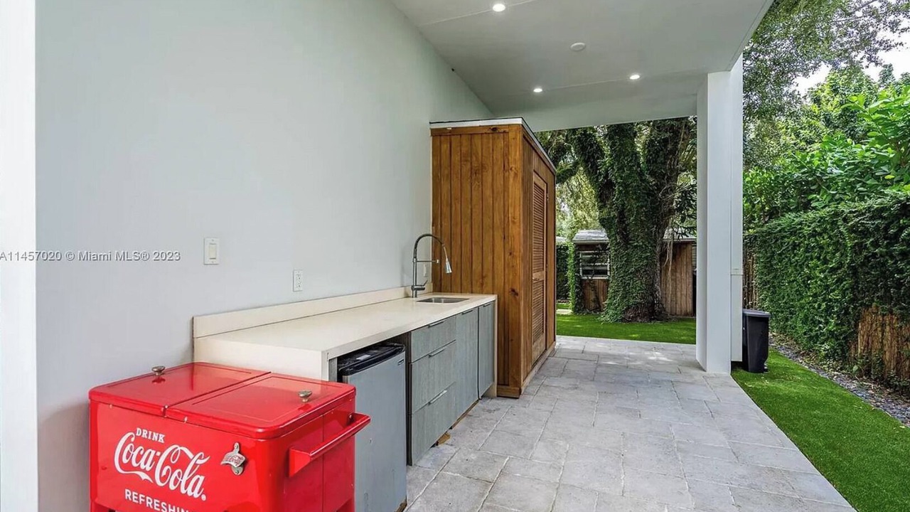 Photo of Outdoor in Coral Terrace