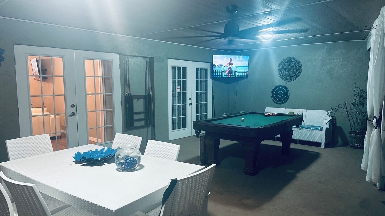 Photo of Others in Sebring